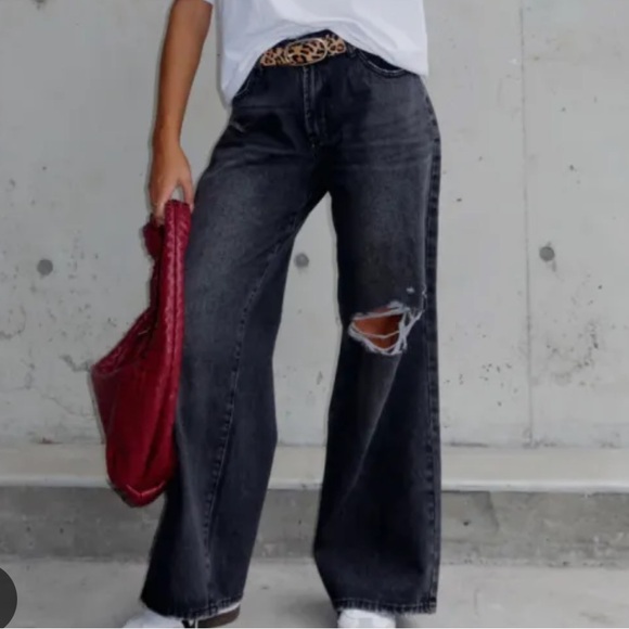 White Fox Boutique Harley Mid Ride Jeans Black - Picture 1 of 8